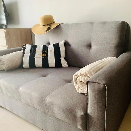 Apartament- Blisko Morza- W Trzech Koronach Z Prv Miejscem Parkingowym W Cenie! Свиноуйсьце Экстерьер фото
